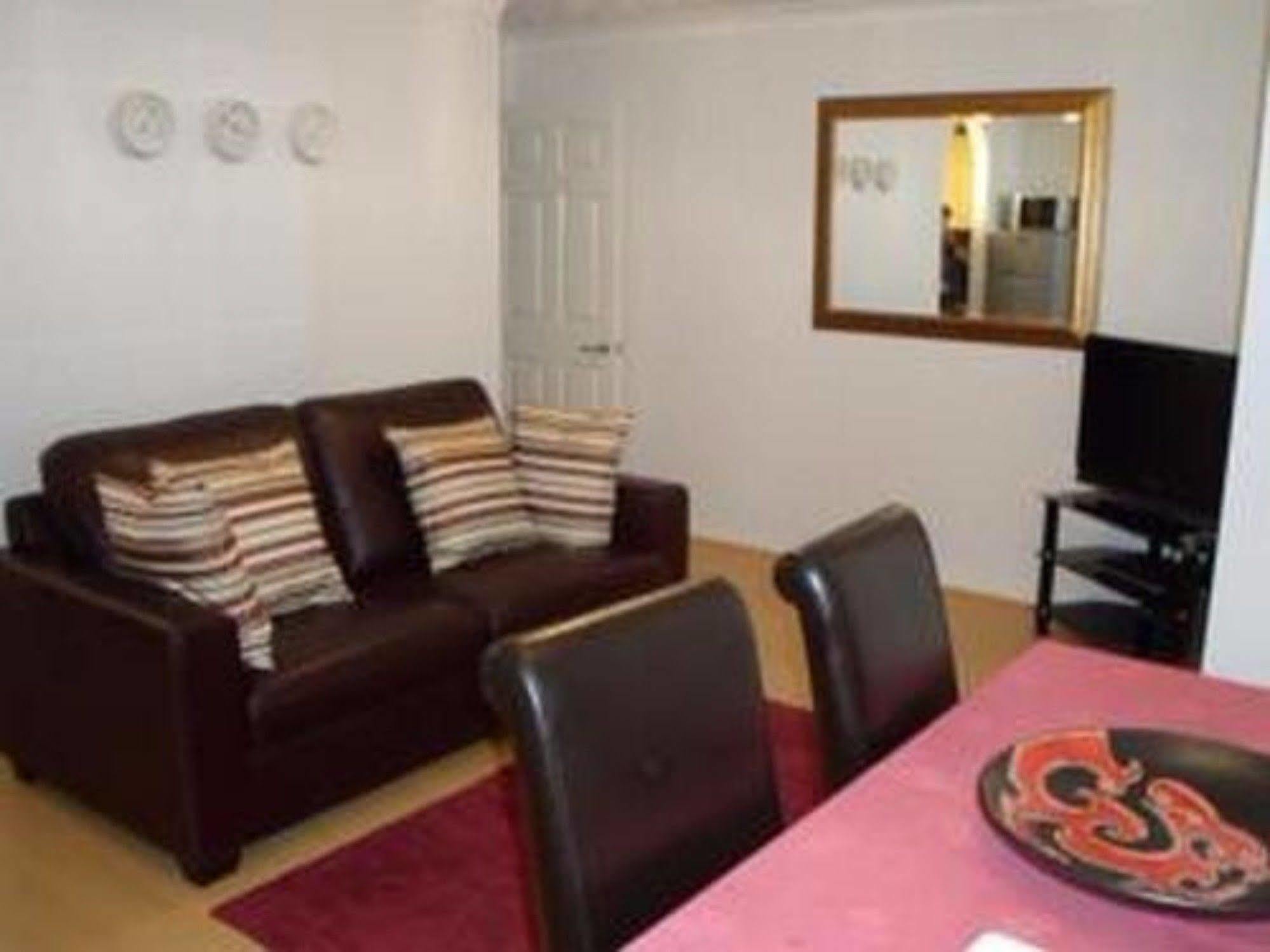 Chamberlin Court Apartment Cambridge  Ngoại thất bức ảnh